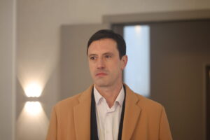 Содержание серий и сюжет сериала «Время любить» (2026), чем закончится, актеры и роли