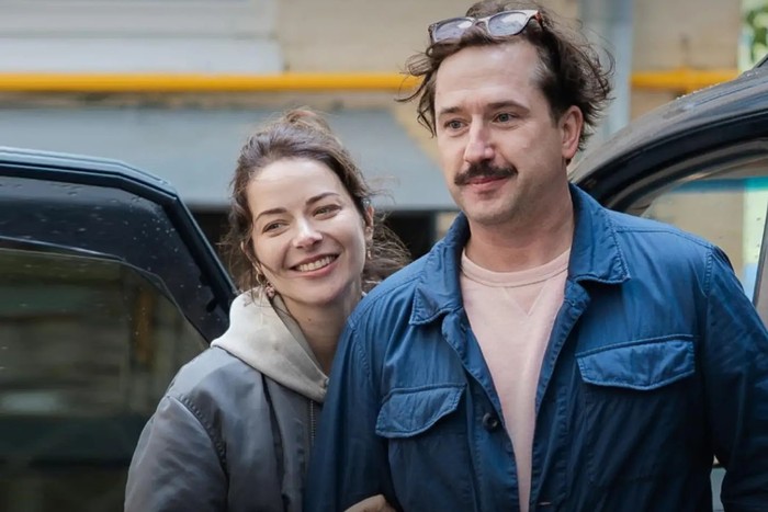 Содержание серий и сюжет сериала «Большая семейка» (2026), чем закончится, актеры и роли